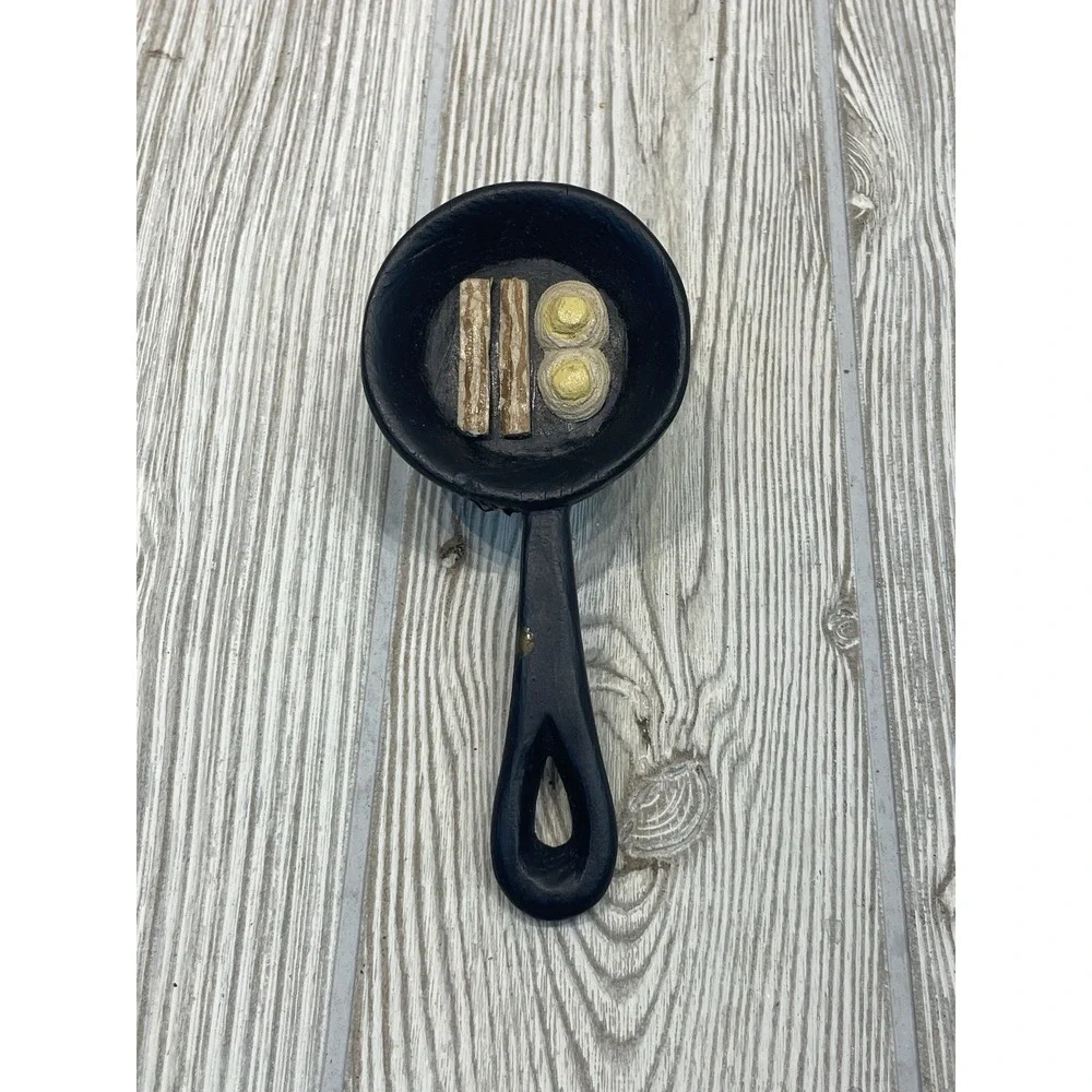 VTG Handcrafted Wooden Skillet Wall Hook Bacon and Eggs Breakfast Decor Black
